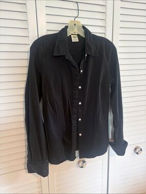 Old Navy Black Collared Long Sleeve Button Down Shirt